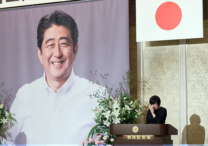 安倍元総理「暗殺事件」を、なぜ日本メディアは「銃撃事件」とするのか