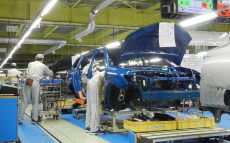 効率重視「かんばん方式」の弱点が露呈　トヨタ国内全14工場で稼働停止