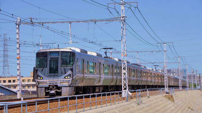 225系電車「新快速」、東海道本線・立花～甲子園口間