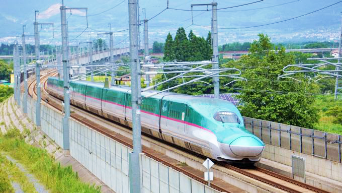 E5系新幹線電車「はやぶさ」、北海道新幹線・新函館北斗～木古内間