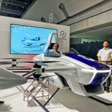 SkyDriveのブース　飛行試験に成功した「SD-03」