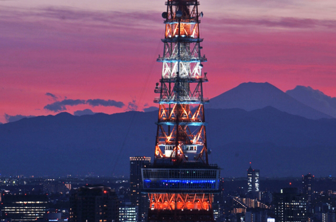 1961年に3塔で「全日本タワー協議会」発足　「東京タワー」「通天閣」と、残り1つは？