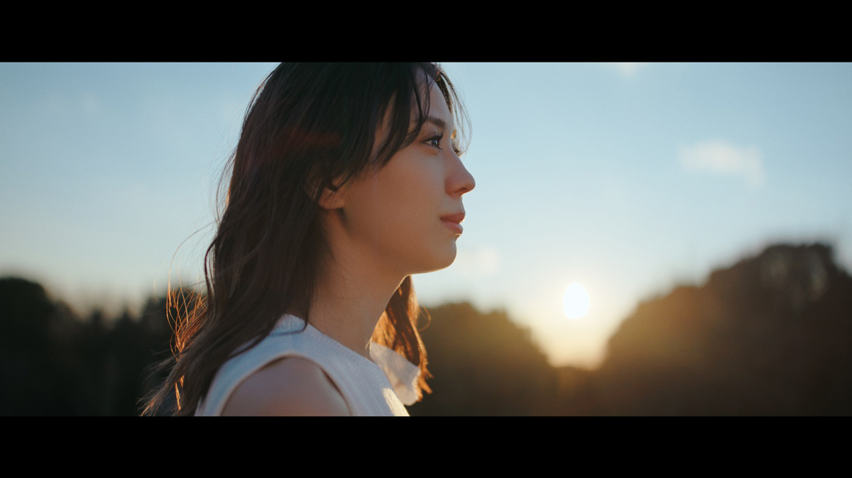 櫻坂46 小林由依 直筆サイン入り生写真 君がサヨナラ言えたって・・・過去衣装 Amazon.co.jp: 櫻坂46 欅坂46 小林由依 サイン入りフォトカード