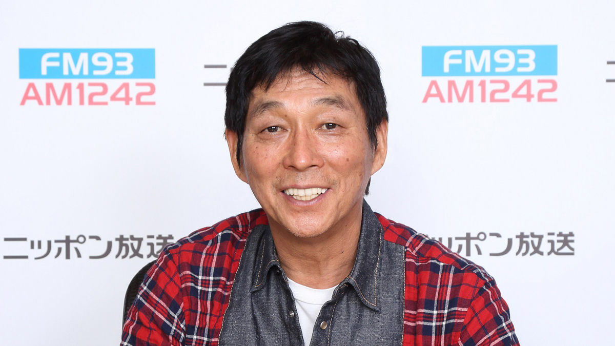 明石家さんま、ファンモンラストシングルのジャケ写に登場