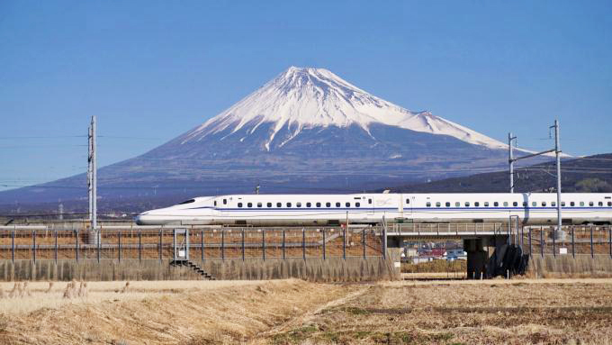 N700S新幹線電車「のぞみ」、東海道新幹線・三島～新富士間