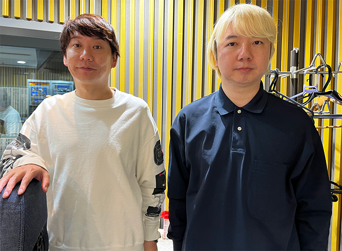タイムマシーン3号がMCを務めるYouTube番組に出演した際の出来事を語る三四郎・小宮（左）と相田（右）
