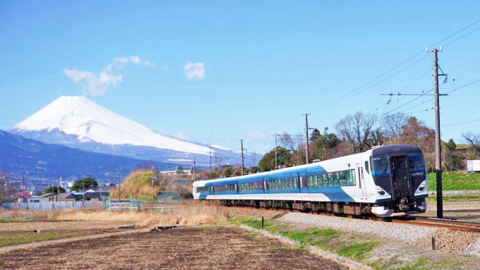 E257系電車・特急「踊り子」、伊豆箱根鉄道駿豆線・三島二日町〜大場間