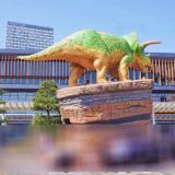 福井駅前の恐竜