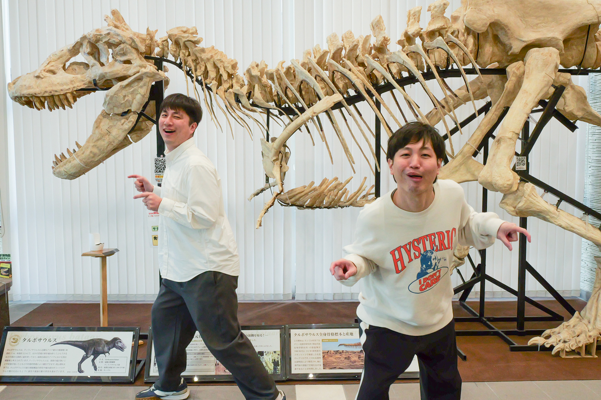 大学内に無料で入れる恐竜博物館！？　岡山理科大でランパンプスが化石クリーニングの体験学習！