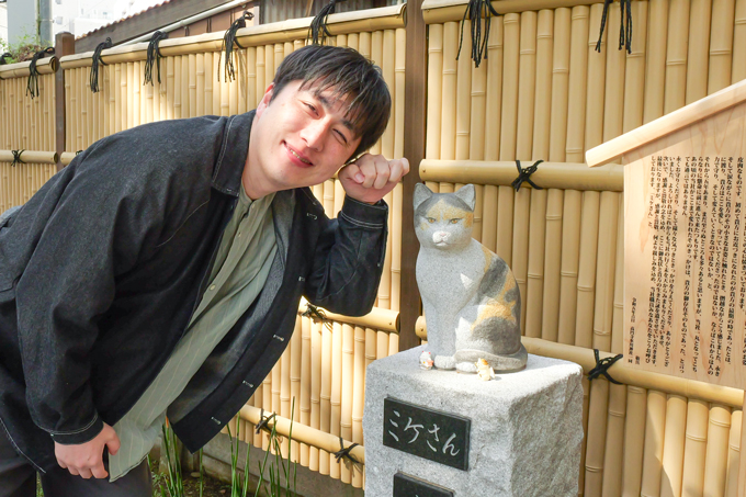 知恵の神様を祀る日本唯一の気象神社ってなに！？　高円寺氷川神社にてランパンプスが合格祈願！