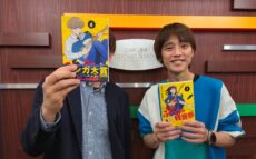 「ふつうの軽音部」のクワハリがゲスト出演『マンガのラジオ』