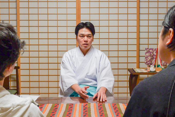 口伝で残された二千年の歴史！？　古来より天神を祀る、布多天神社にてランパンプスが合格祈願！