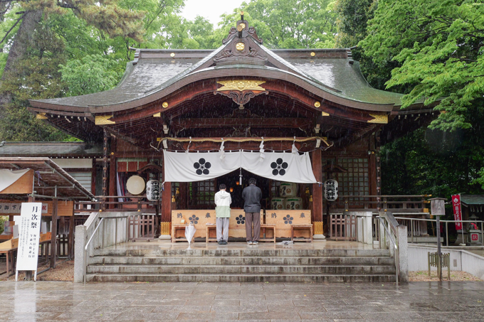 口伝で残された二千年の歴史!? 古来より天神を祀る、布多天神社にてランパンプスが合格祈願!
