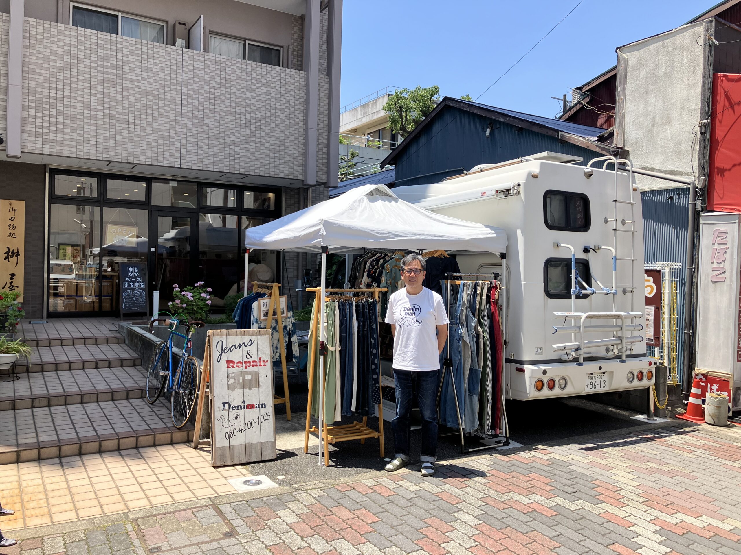 「移動販売は、夏の猛暑が心配です」と話す新倉さん