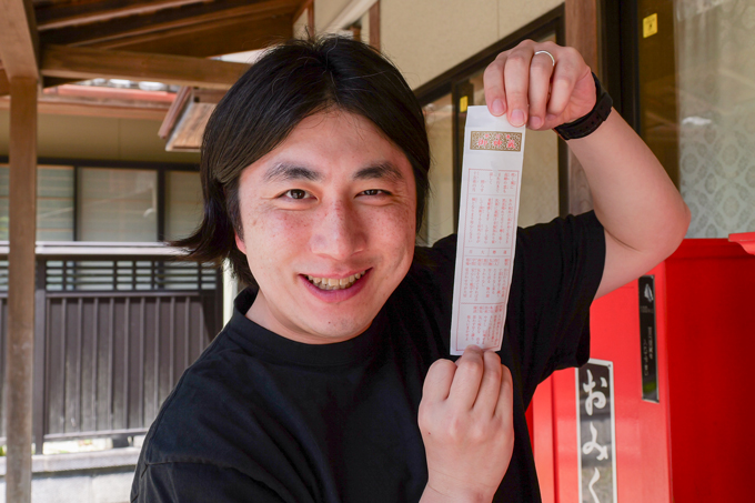 日本で唯一の頭の神様！？　世にも奇妙な由緒が伝わる、頭之宮四方神社にてランパンプスが合格祈願！