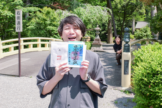 日本で唯一の頭の神様!? 世にも奇妙な由緒が伝わる、頭之宮四方神社にてランパンプスが合格祈願!