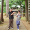 文章が上達する神社！？　筆塚を有する東谷北野神社にてランパンプスが合格祈願！