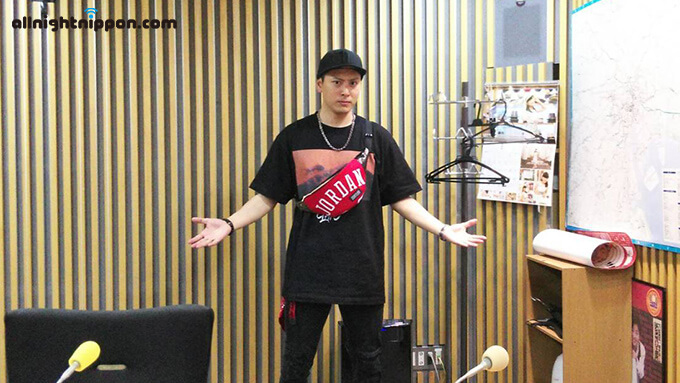 三代目JSB山下健二郎、サウナで男同士の熱い抱擁！？
