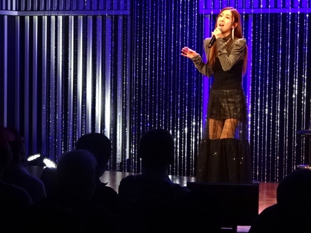 岩波理恵