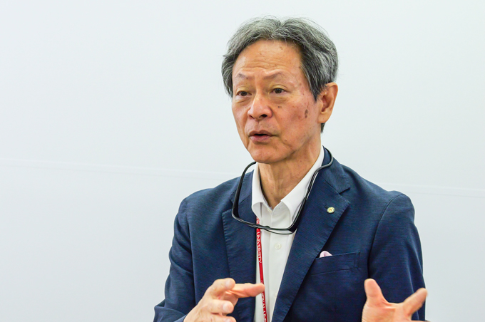 全国で唯一の不動産学部！？　ホスピタリティ精神を学べる明海大学にてランパンプスが徹底取材！