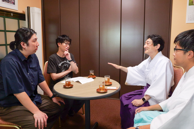 日本一の大きさを誇る御神輿！？　江戸三大祭りの一角を担う、富岡八幡宮にてランパンプスが合格祈願！