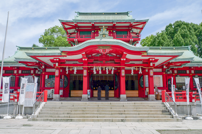 日本一の大きさを誇る御神輿！？　江戸三大祭りの一角を担う、富岡八幡宮にてランパンプスが合格祈願！