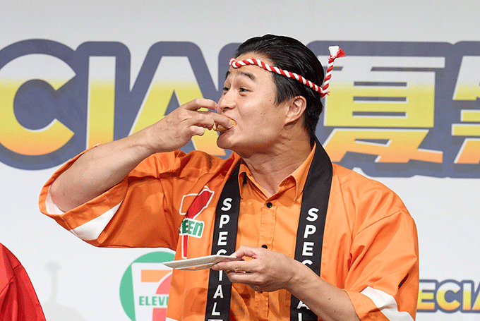 セブン-イレブンが「お得」「限定」「楽しさ」を意識した7月限定キャンペーン『SPECIAL 夏祭』を実施 ティモンディも気合い充分「7月はセブンに行くしかない!」