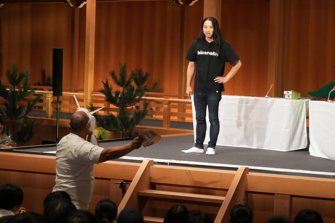 「オールナイトニッポンPODCAST トム・ブラウンのニッポン放送圧縮祭2025in観世能楽堂」