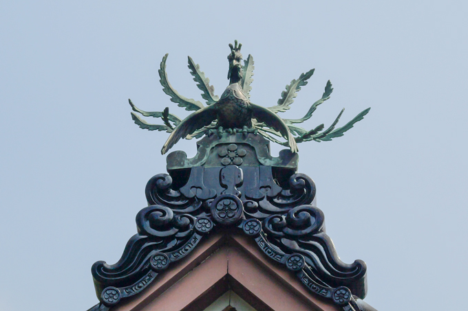 息を止めて3周回ると願いが叶う泉！？　白蛇龍神を祀る、金澤神社にてランパンプスが合格祈願！
