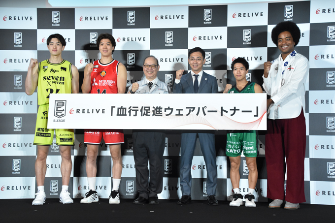 (左から)新沼康生選手、佐藤卓磨選手、佐々木貴史氏、島田慎二氏、大橋大空選手、副島淳