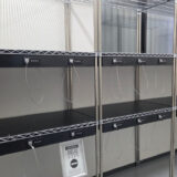 キャリーなどの大型荷物を預けるスペースも充実。チェックイン前日から預け入れが可能。施錠ができ、預ける際はセルフサービス。