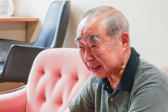 スポーツ振興の神様！？　オリンピック金メダリストも通う、亀戸香取神社にてランパンプスが合格祈願！