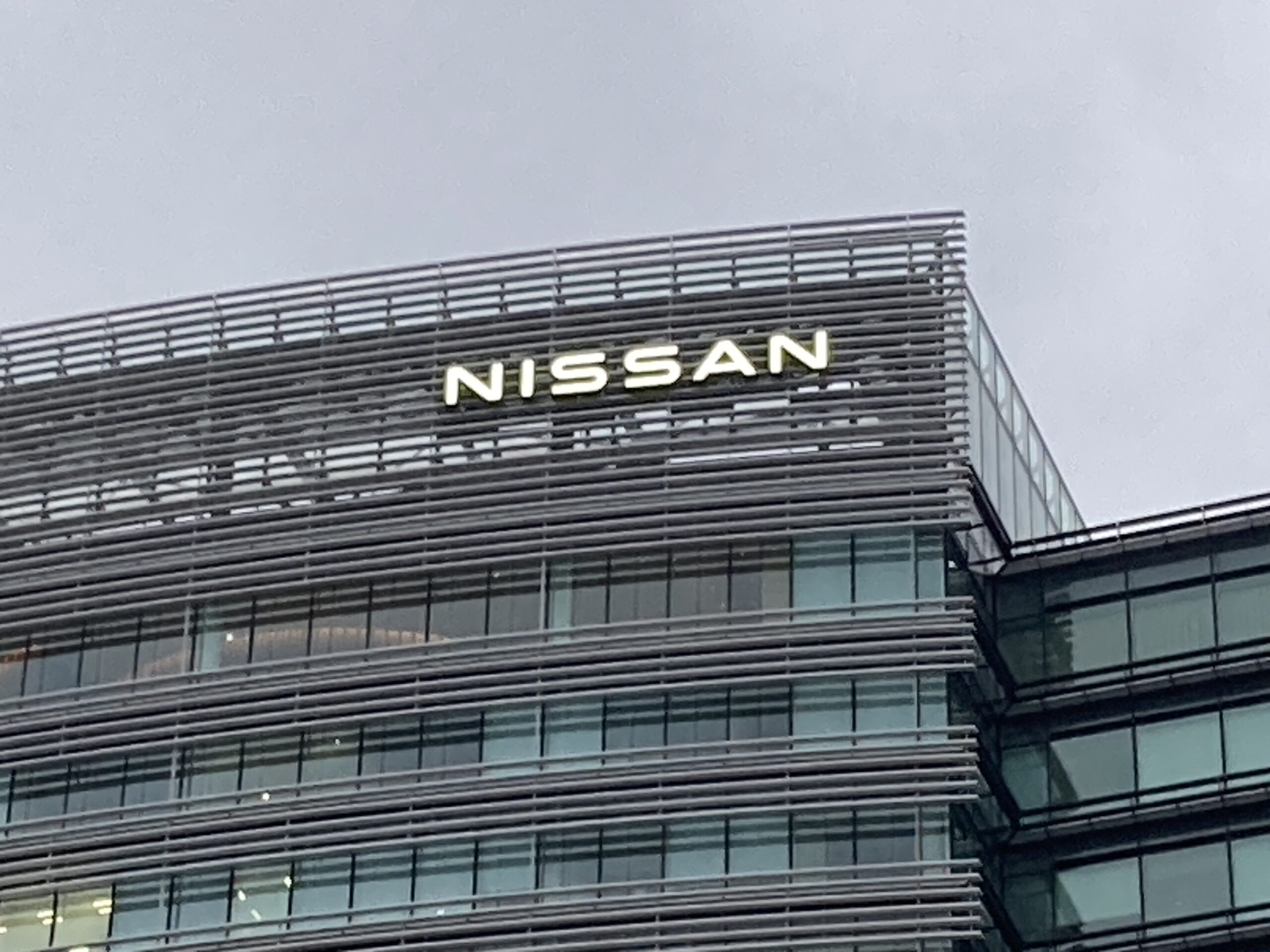 日産オフィス