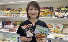 潜水艦の軍事食から誕生した『アルファ米』――水だけで炊き立てご飯になる非常食を、日常でも身近に