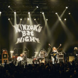 a flood of circle Photo by 新保勇樹