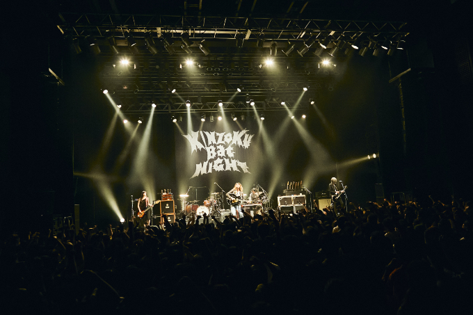 『KINZOKU Bat NIGHT at Shibuya O-EAST』オフィシャルレポート 11月20日（木）に開催される京都磔磔公演の映像配信も決定！の写真
