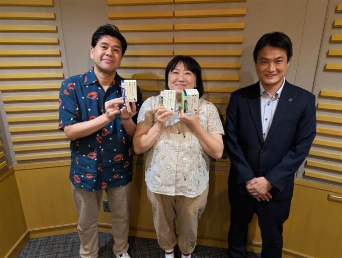 垣花正、黒沢かずこ（森三中）、山本政春 （クラシエ薬品株式会社）
