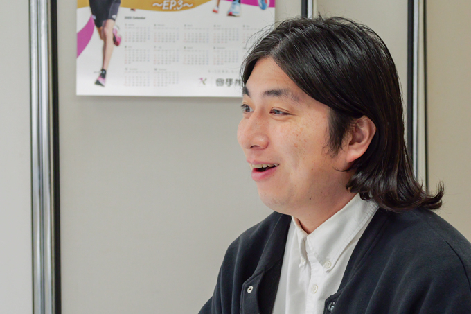 ひとり一回鐘がつける!? 古くから学問の神様を祀る、神社前鳥神社にてランパンプスが合格祈願!