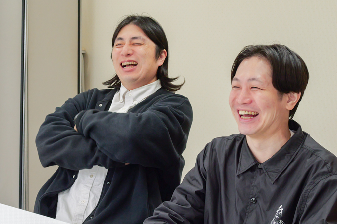 ひとり一回鐘がつける!? 古くから学問の神様を祀る、神社前鳥神社にてランパンプスが合格祈願!