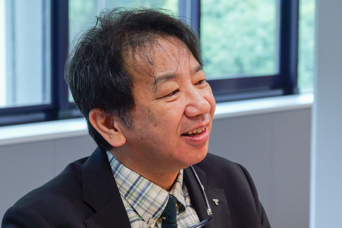 ソーラーカーでオーストラリアを縦断！？　日本で最大の学部数を誇る、東海大学にてランパンプスが徹底取材！