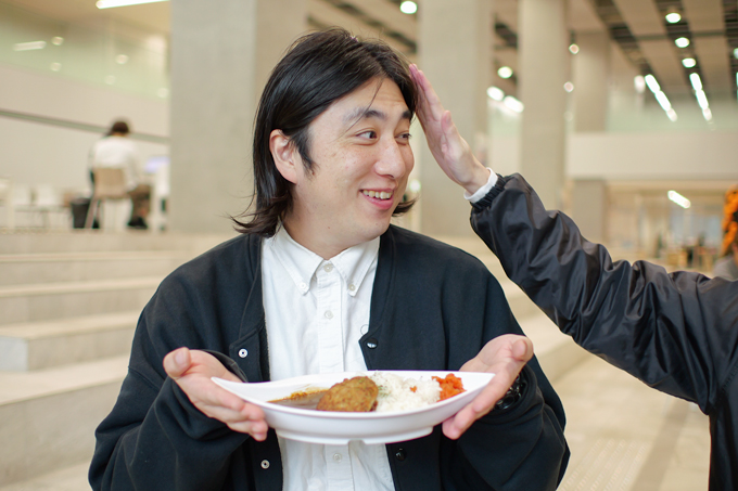 ソーラーカーでオーストラリアを縦断！？　日本で最大の学部数を誇る、東海大学にてランパンプスが徹底取材！