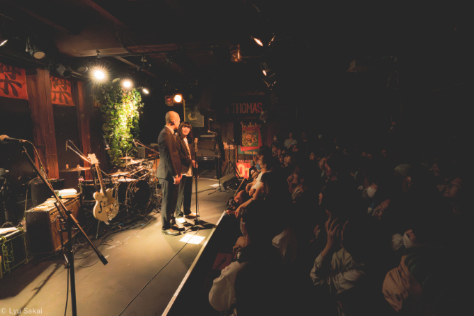 金属バット Photo by Lyu Sakai