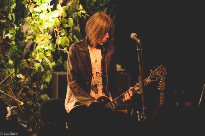 アオキテツ(a flood of circle)Photo by Lyu Sakai