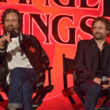 企画・脚本・監督を務めるダファー兄弟