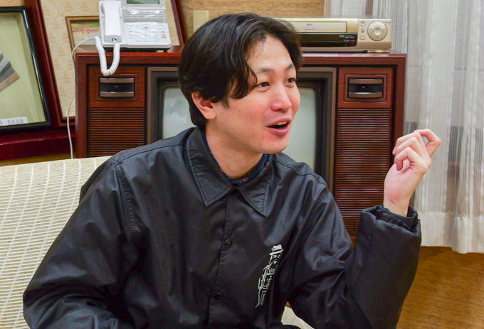 カラスが導いた神の島？！　平清盛公も信仰した世界遺産、嚴島神社にてランパンプスが合格祈願！