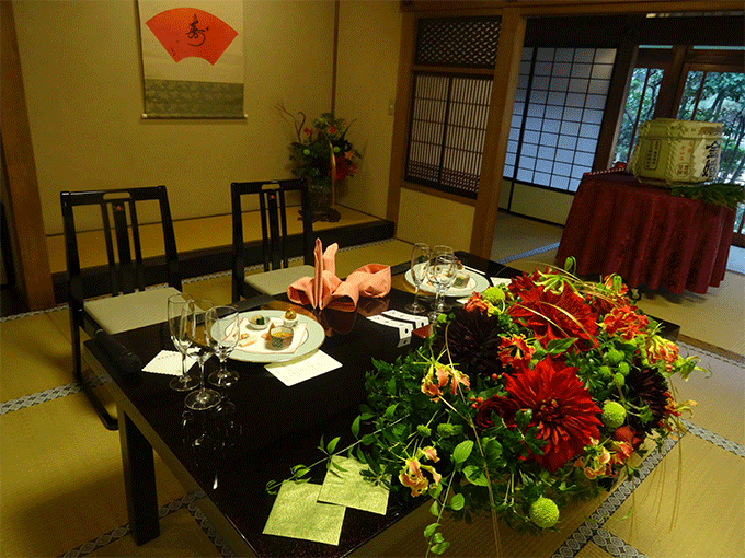 結婚式の引き出物に椅子!?~東海地方の豪華な結婚式!