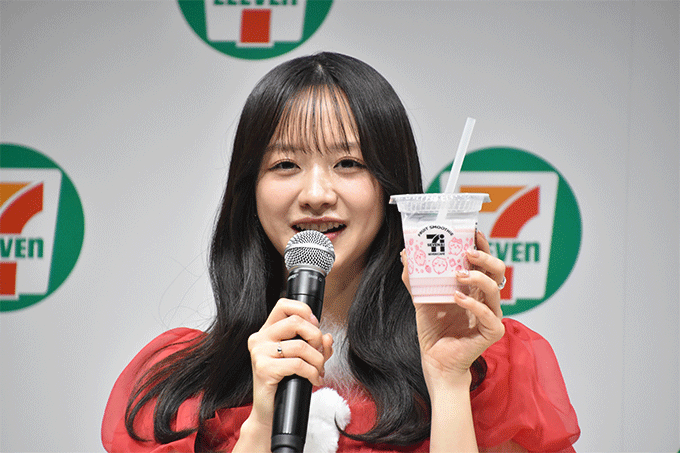 セブン‐イレブン、ちいかわコラボで来店客数が前月比1.6倍に拡大!今年のクリスマスも「ちいかわと冬をたのしんじゃお!セブン‐イレブン×ちいかわ」