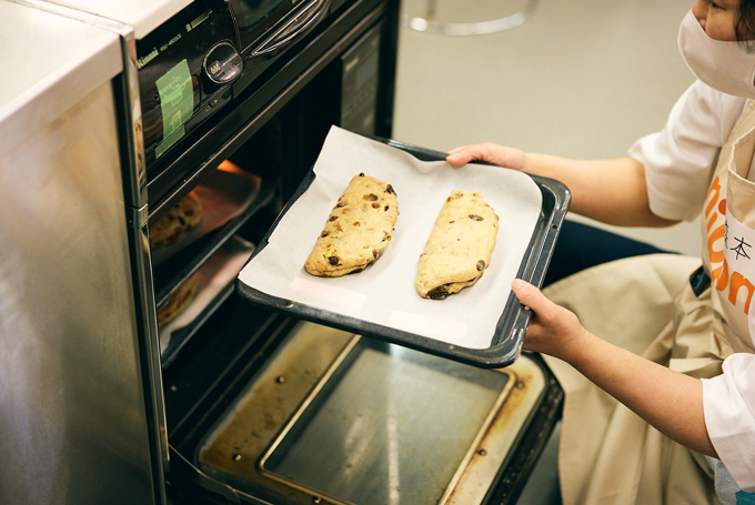本捏生地作りを終えたらホイロに移る