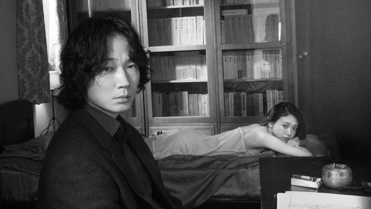 『星と月は天の穴』綾野剛が恋愛拗らせ中年男を熱演！