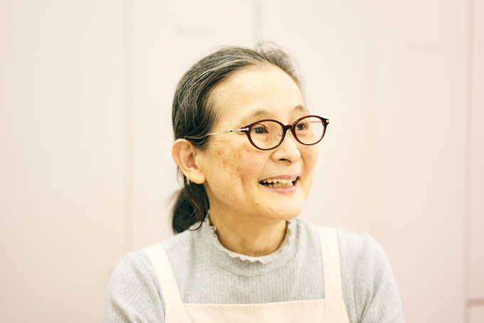 インタビューに答える兼重氏